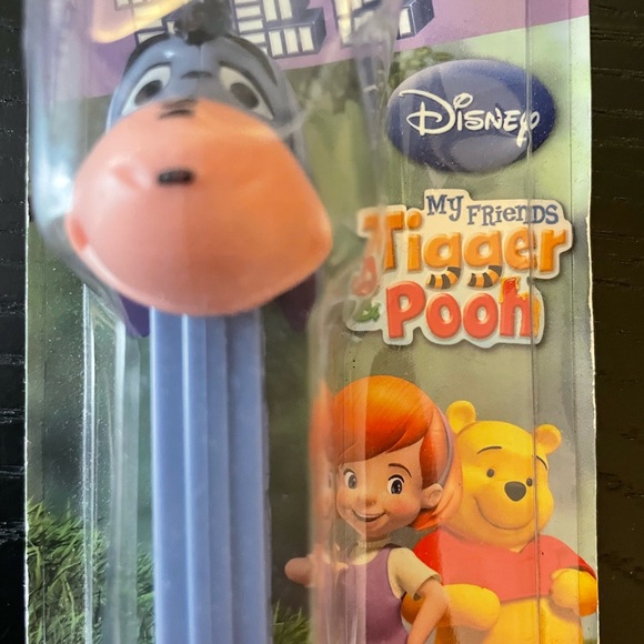 🍯2006 Eeyore Pez 🍬 - Picture 3 of 4